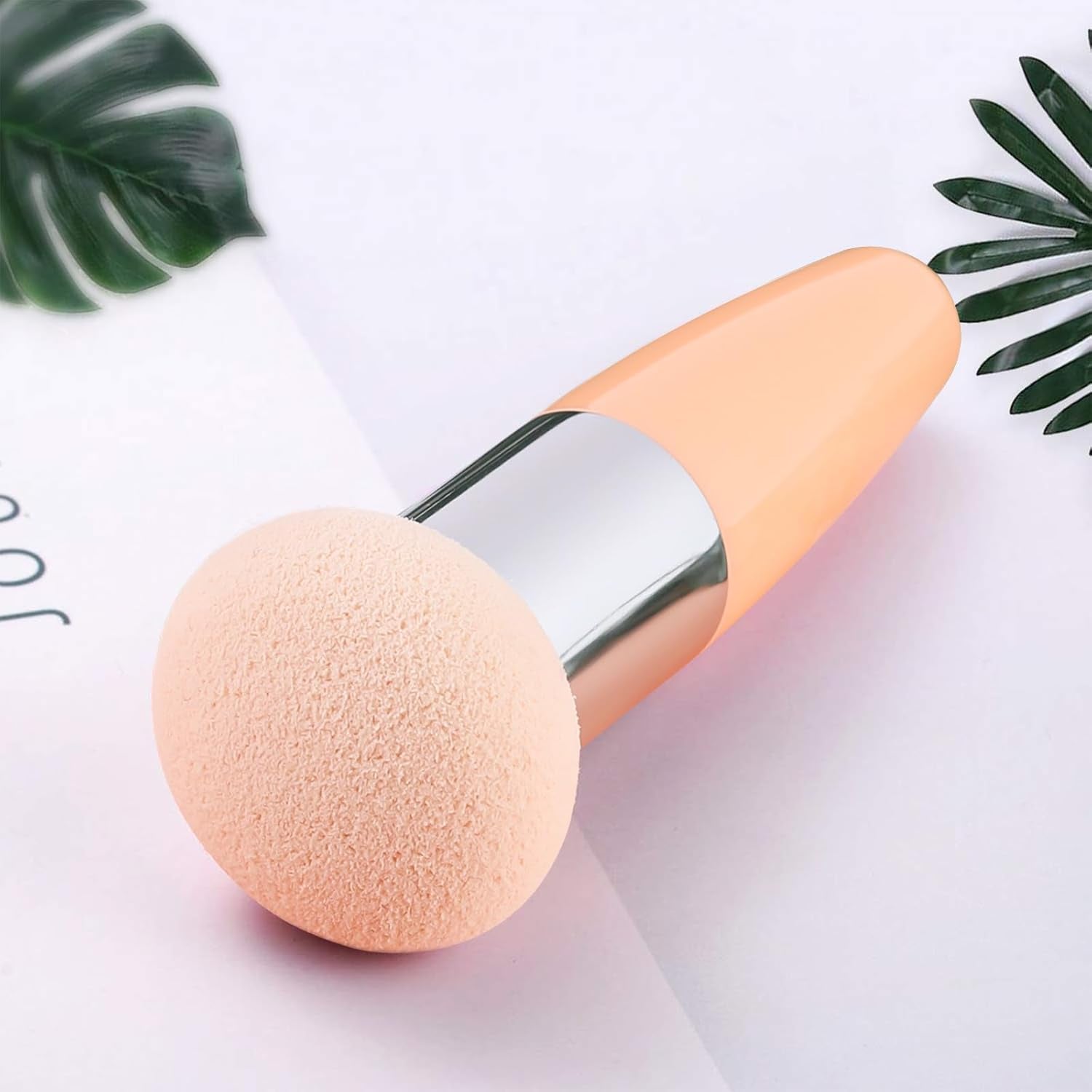 1Pcs Makeup Sponge Foundation Sponge Blender Beauty Cosmetics Puff Sponge Makeup Brush Tool with Handle for Foundation Powder, Concealer, Beauty Products (Skin Colour)